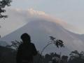 Индонезия под ударом стихии: цунами и вулкан (ФОТО)