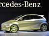 Шеф-дизайнер, член правления концерна «Daimler AG» Томас ВЕБЕР представляет «BlueZERO» от «Mercedes-Benz».