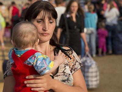 "Донбасс SOS" призывает переселенцев бороться с Кабмином через суд