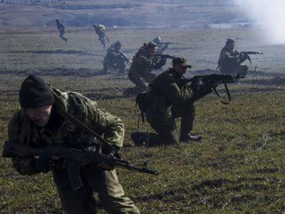 Що вигадали окупанти Донбасу, щоб військо не розбіглося