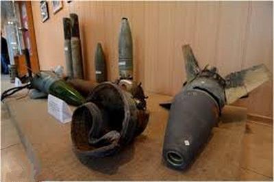 Пропагандисты «ДНР» опозорились, показав на выставке в Донецке части российских боеприпасов