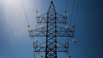 ДТЭК возобновила электроснабжение 14 населенных пунктов на Донетчине