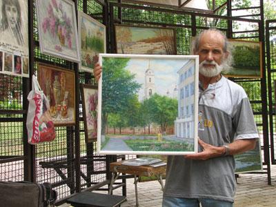 Художник Александр Ворона предлагает на память о Донецке городской пейзаж с видом на Спасо-Преображенский кафедральный собор.