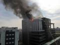 Мумбаи: пожар в высотном офисном здании (ВИДЕО)