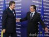 «Украина пойдет по пути интеграции в Европу», - заверил Виктор Янукович президента ЕС господина Баррозу.