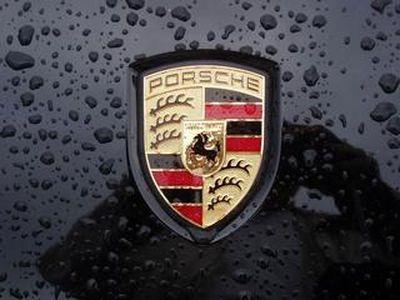     Porsche 911 ()