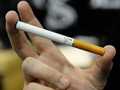 Электронные сигареты назвали опасными для здоровья