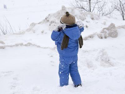 Артемовских школьников отпустили на "морозные" каникулы