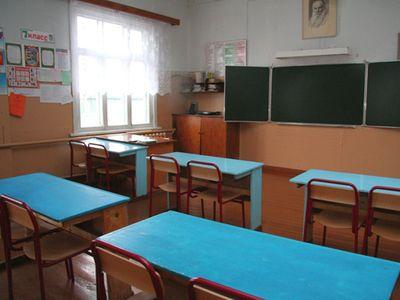 В 47 школах Донбасса не начались занятия после "холодных" каникул
