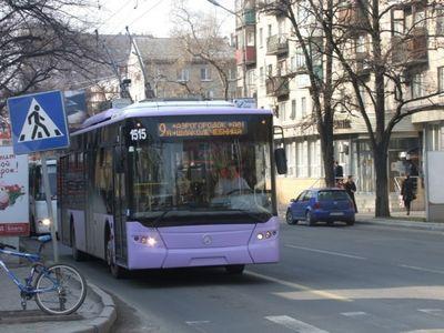 Донецкие трамваи и троллейбусы "заговорили" по-английски