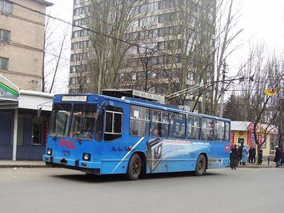 Донецку закрутили "гайки": нового транспорта не видать
