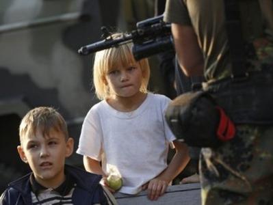 Около миллиона детей на Донбассе нуждаются в срочной гуманитарной помощи - ООН 