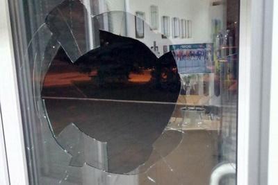 Невідомі атакували офіс українського телеканалу на Донбасі