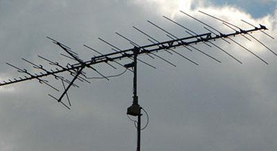 Кабмин решил сохранить аналоговое телевещание в зоне ООС