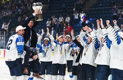 Финляндия в третий раз стала чемпионом мира по хоккею (ВИДЕО)