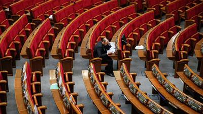 Зеленский не исключает введение двухпалатного парламента