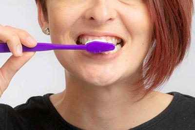Эти ошибки при чистке зубов могут вызвать опасные болезни