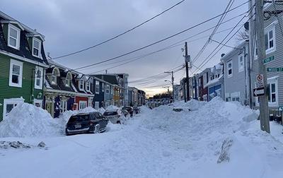 В Канаде выпало три метра снега (ВИДЕО)