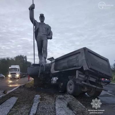 В Мариуполе "Сталевар" убил водителя грузовика