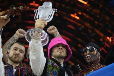 Kalush Orchestra продают свою награду победителя Евровидения для помощи ВСУ