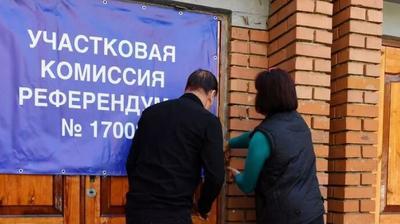 Оккупанты начали "референдумы" на Донбассе