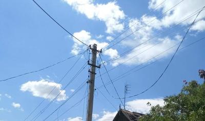 Энергетики ДТЭК за сутки восстановили электросети в 5 населенных пунктах Донбасса