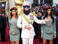 "Оскар-2012": Саша Барон Коэн принес на красную дорожку "прах Ким Чен Ира" (ВИДЕО)